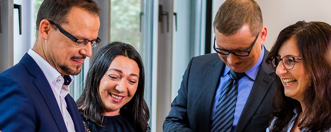 Sachbearbeiter Schnittstelle Fachabteilungen / IT (m/w/d), 1. Bild
